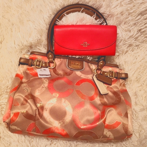NWT ☆ COACH Madison 22326 Carryall & Wallet - Picture 1 of 16